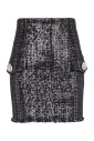 jupe-courte-en-tweed-a-sequins