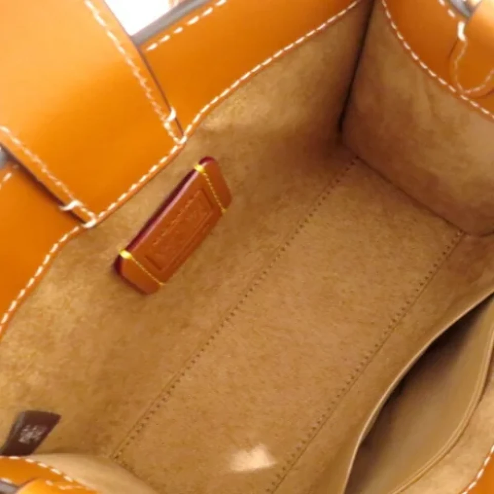 Coach Pre-owned Plastic handbags Beige Dames