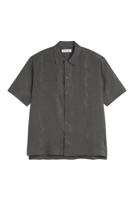hedendaagse-scandinavische-stijl-overhemd
