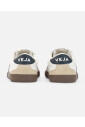 hvide-sneakers-med-bla-detaljer