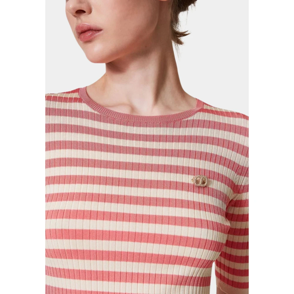 Twinset Gestreepte aansluitende top met metalen broche Pink Dames