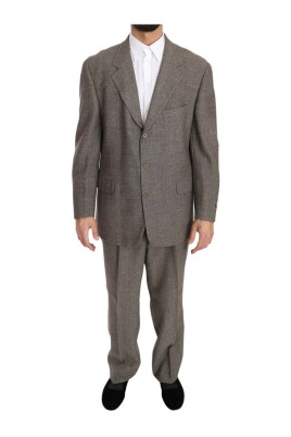 gray-wool-single-breasted-suit