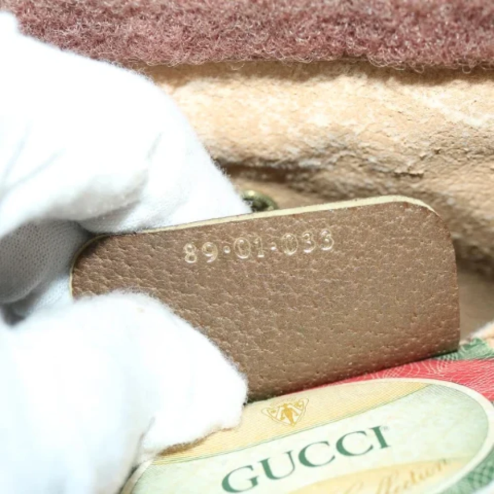 Gucci Vintage Pre-owned Leather clutches Beige Dames