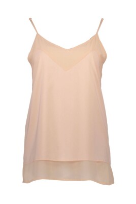 debardeur-rose-avec-col-en-v