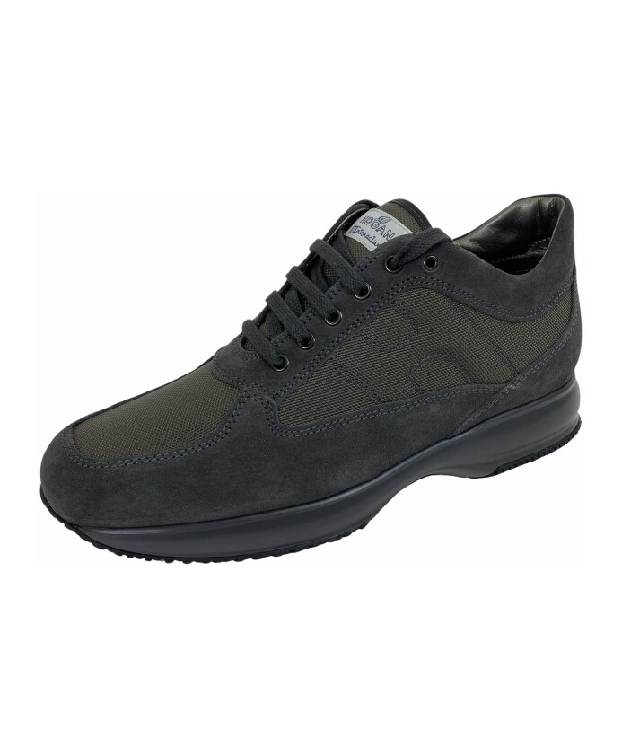 chaussures-interactives-en-daim-gris