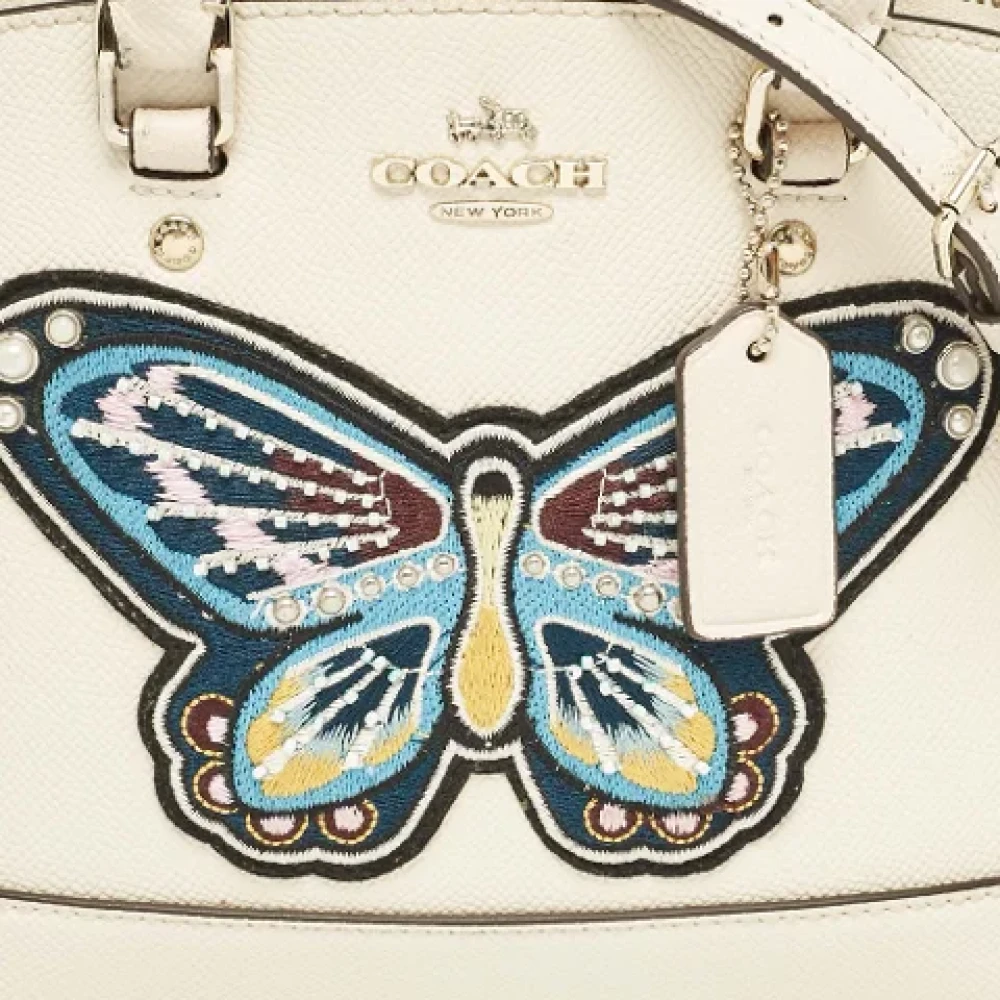 Coach Pre-owned Leather handbags Beige Dames