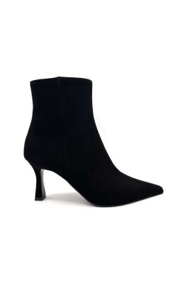 black-suede-zipper-ankle-boot