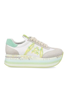 beige-low-top-sneakers
