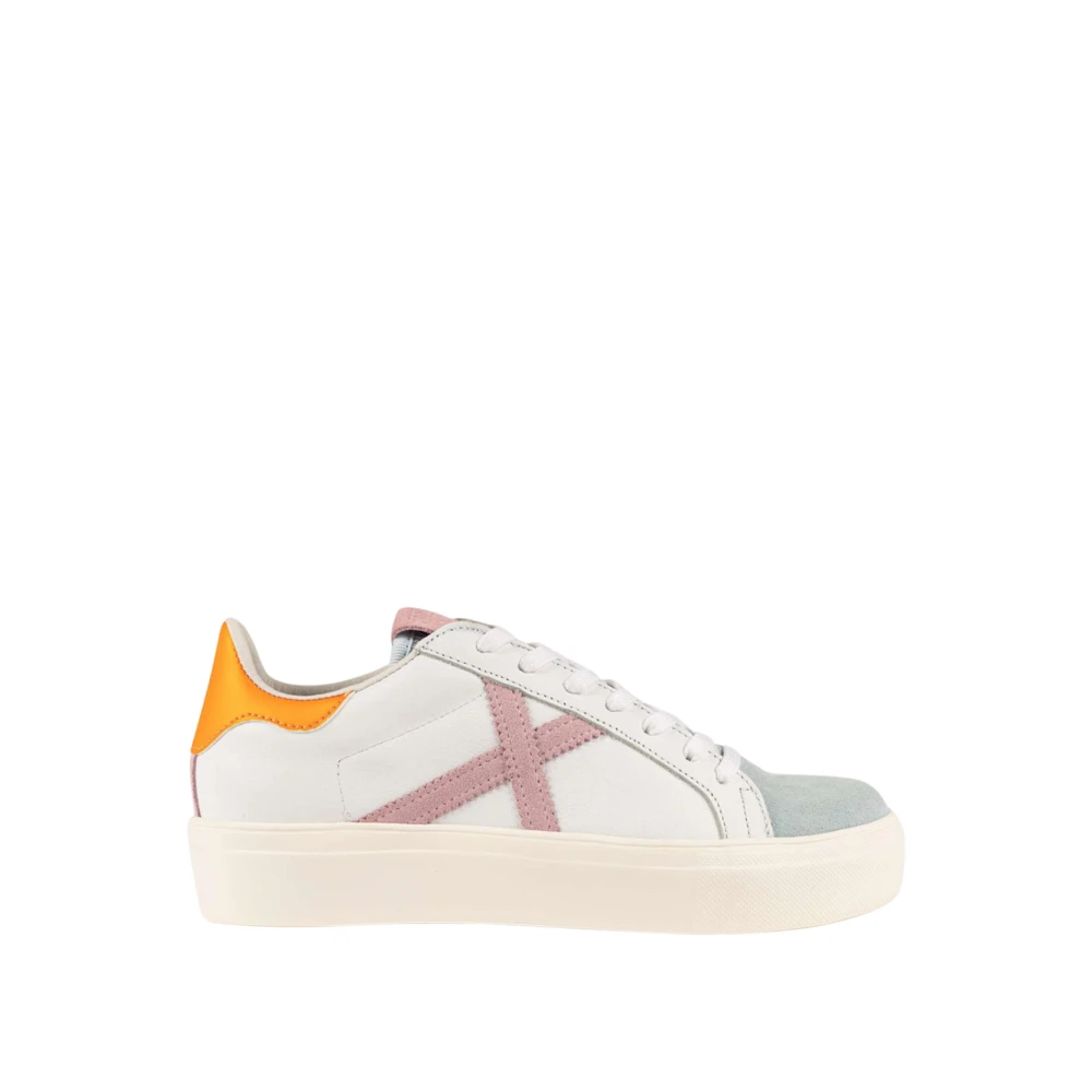 Shoes > Sneakers - - Munich - Modalova