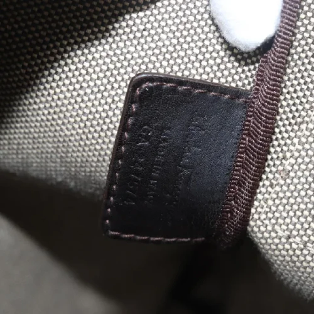 Salvatore Ferragamo Pre-owned Canvas shoulder-bags Gray Dames