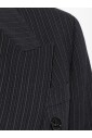 veste-noire-a-rayures-en-laine