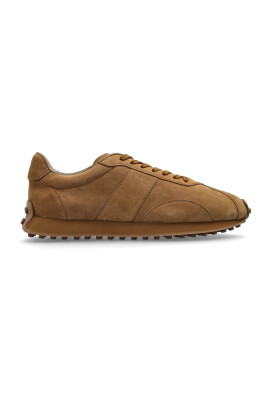 suede-sports-shoes