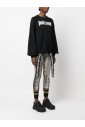sweatshirts-noirs-pour-femmes-aw23