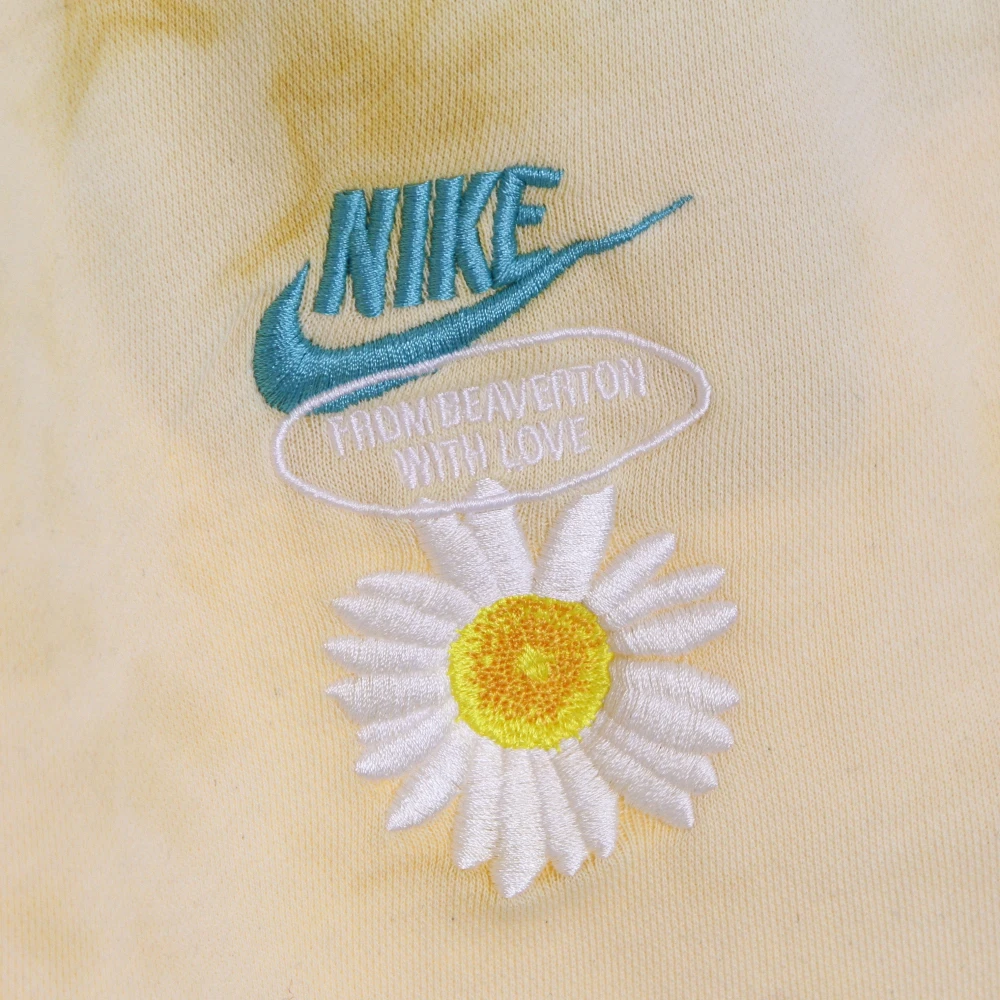 Nike French-terry Sport Short Yellow Heren