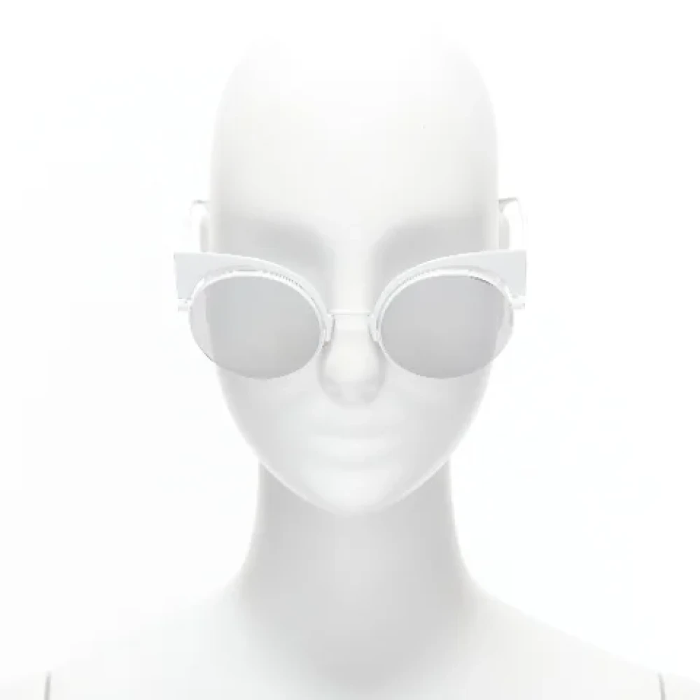 Fendi Vintage Pre-owned Metal sunglasses White Dames
