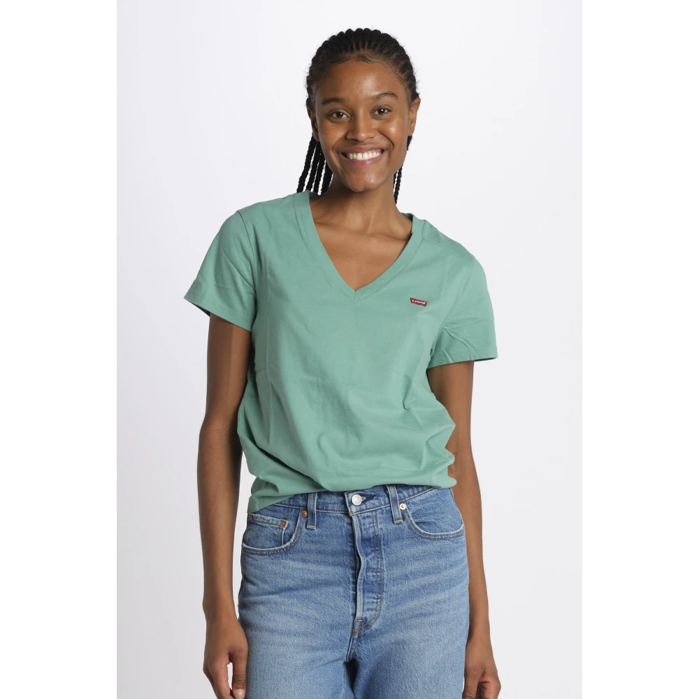 Levi's Groene V-hals T-shirts en Polos Green Dames