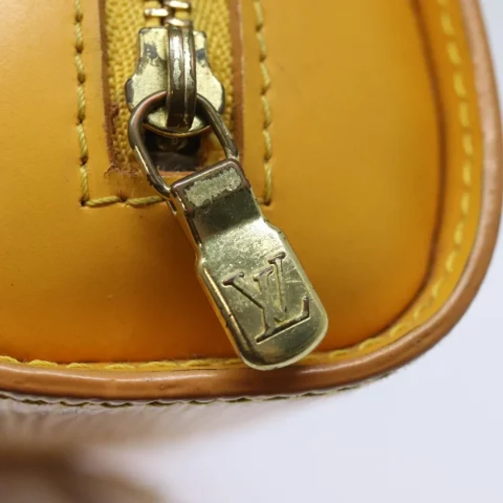 Louis Vuitton Vintage Pre-owned Leather pouches Yellow Dames