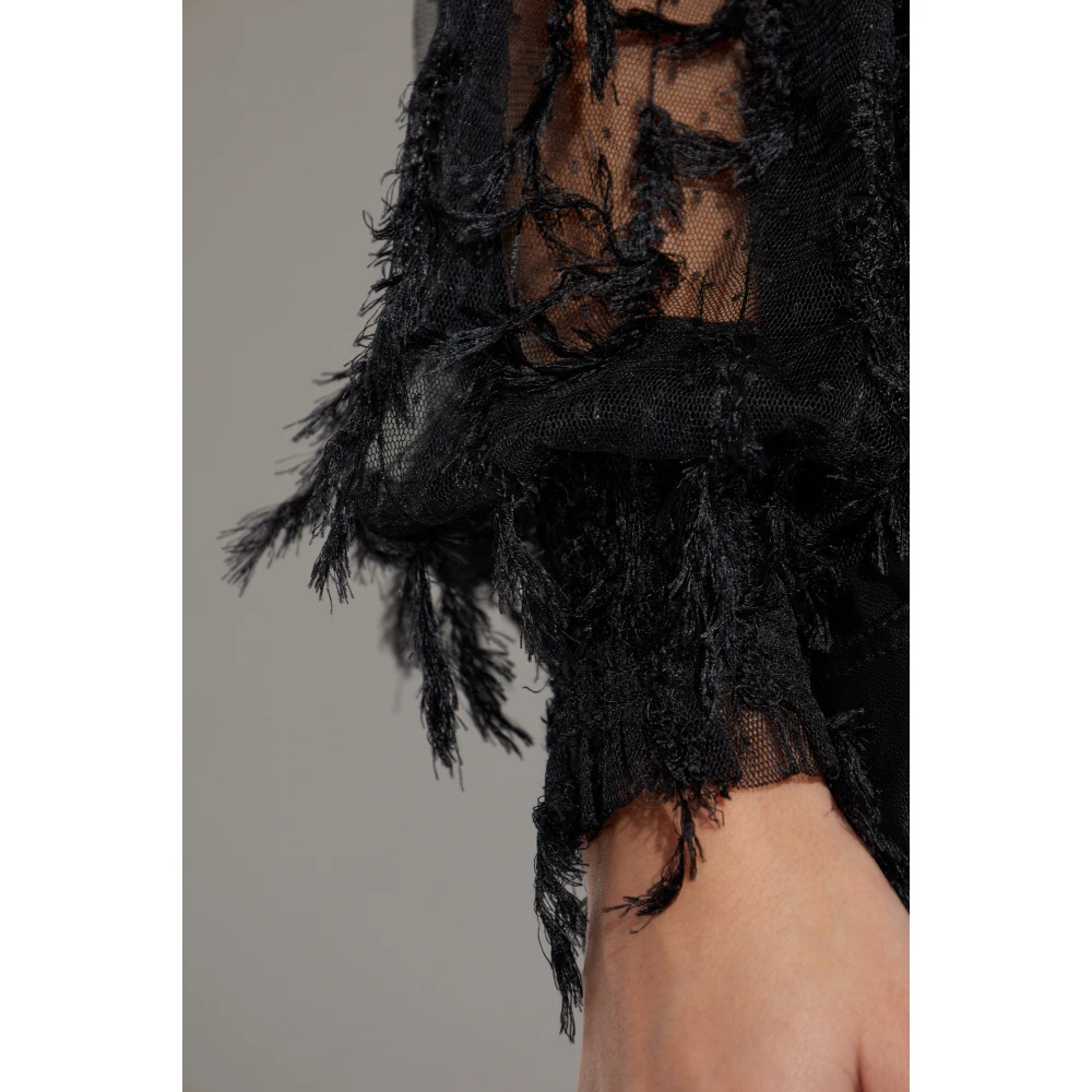 Munthe Top met decoratieve afwerking Black Dames