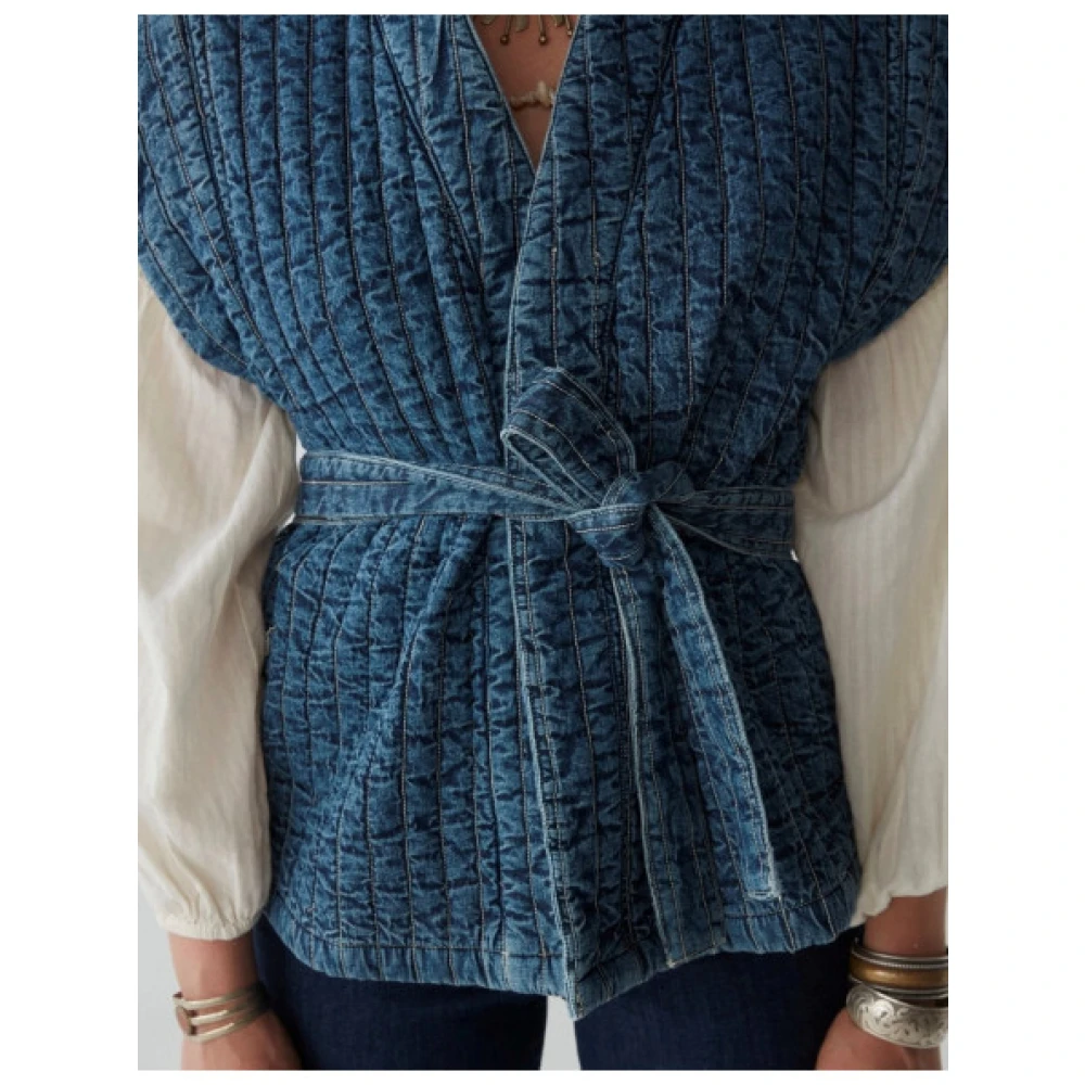 Maison Hotel Gewatteerde Denim Mouwloos Vest Blue Dames