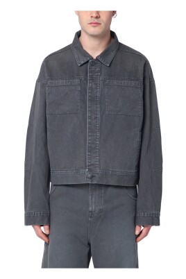 denim-jacket-for-stylish-look