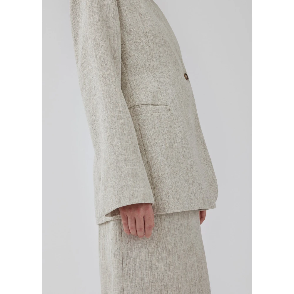 Modström Asymmetrische knoop blazer met split Beige Dames