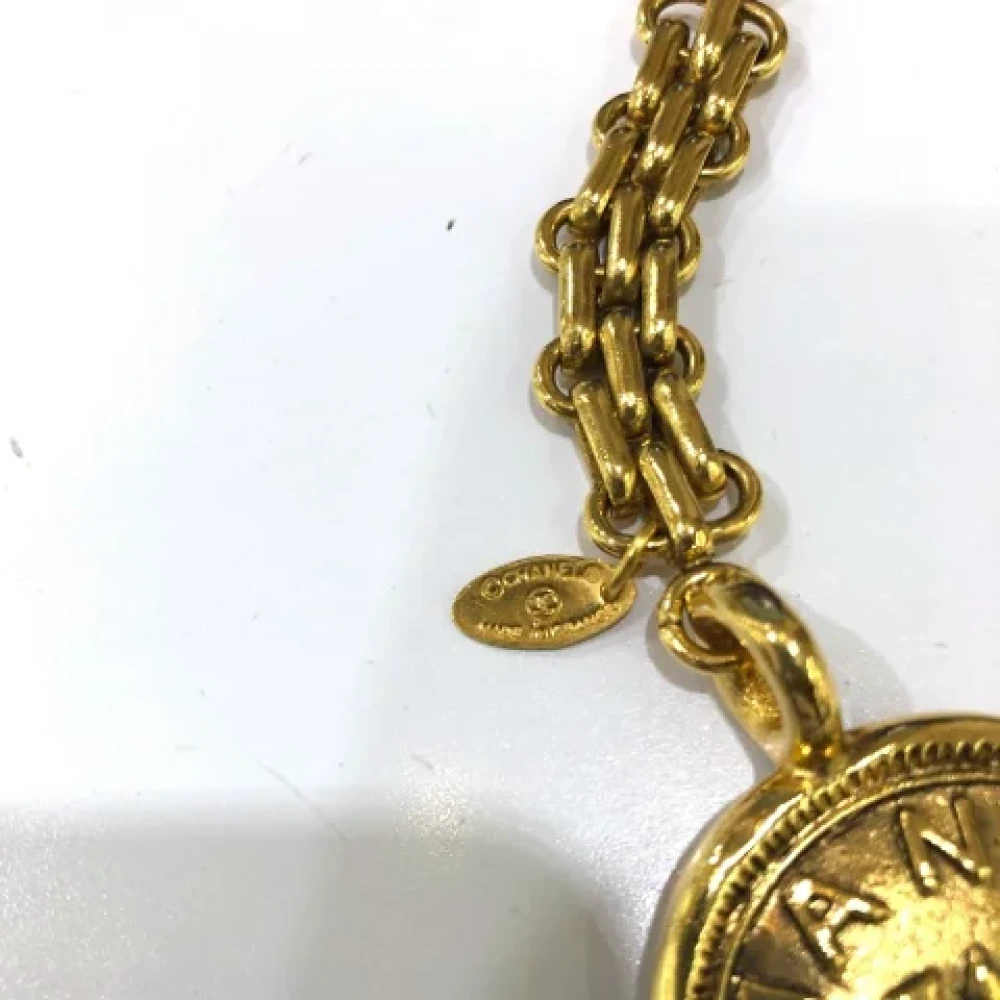 Chanel Vintage Pre-owned Metal key-holders Yellow Dames