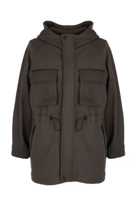 Parkas med huva och fickor