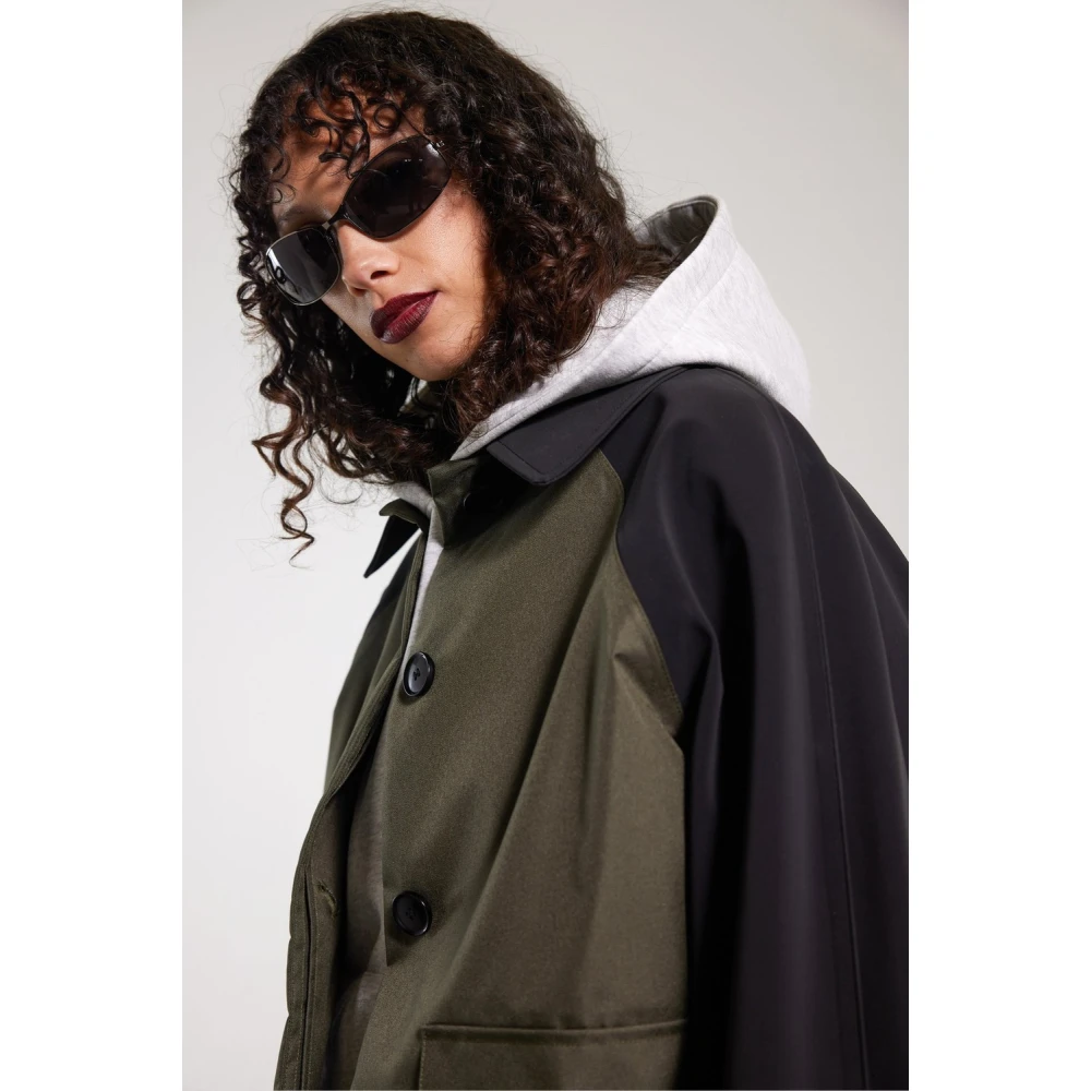 Stutterheim Varsity-Style Patch Regenjas Green Dames