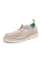 chaussures-en-daim-a-lacets