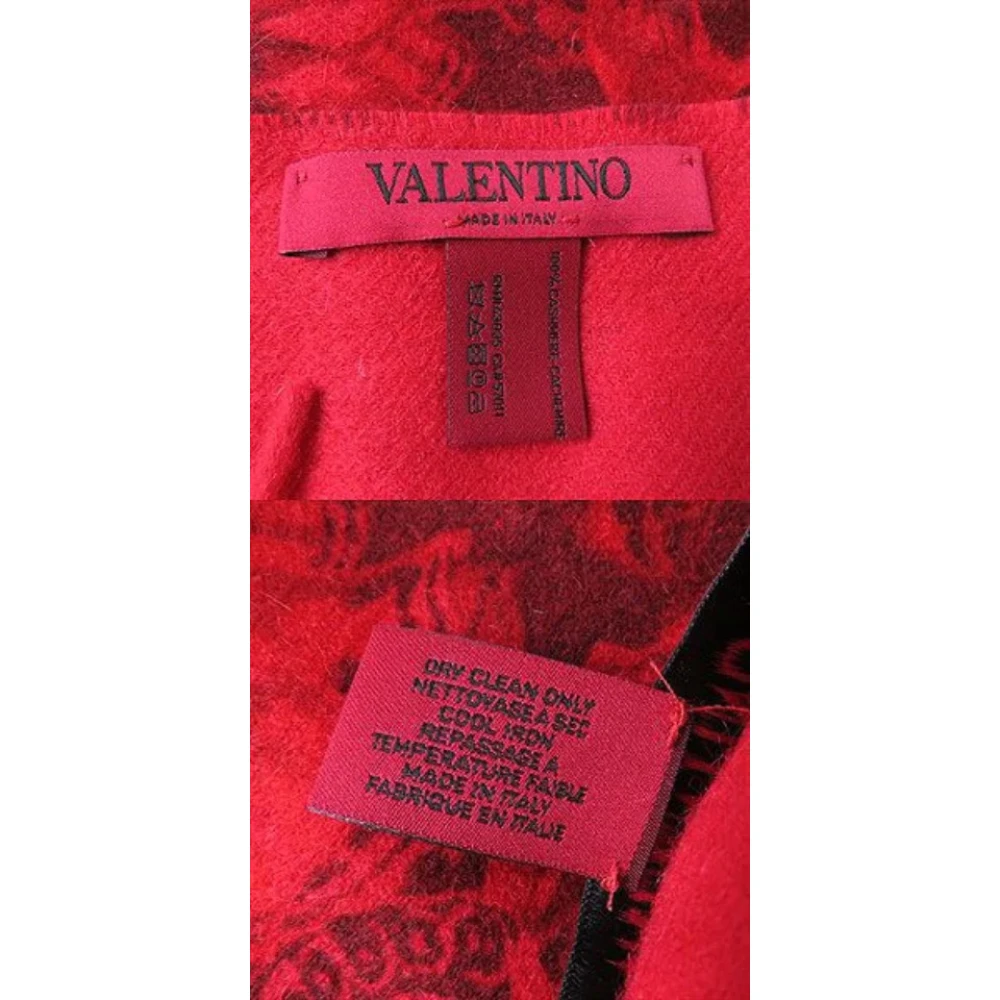 Valentino Vintage Pre-owned Cashmere scarves Red Dames