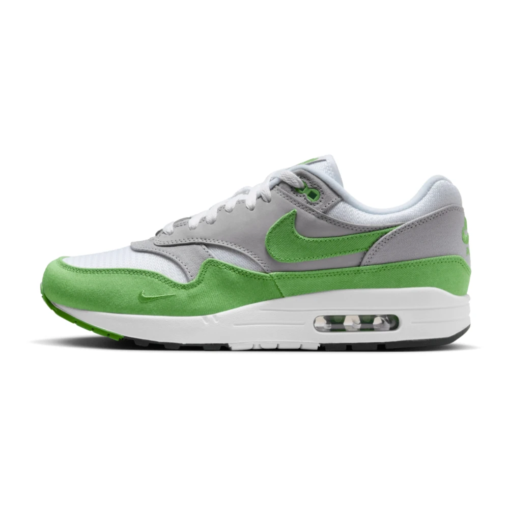 Nike - Shoes > Sneakers - Green - Nike - Modalova