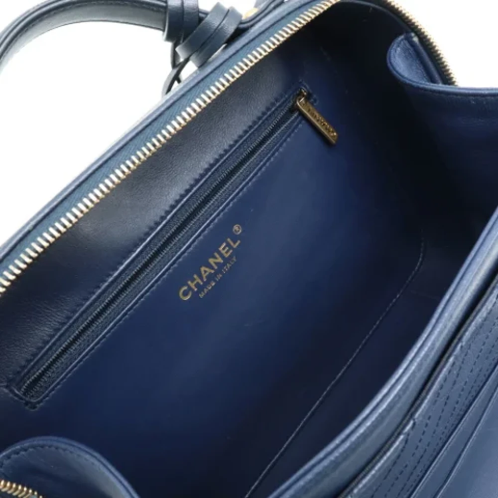 Chanel Vintage Pre-owned Leather handbags Blue Dames