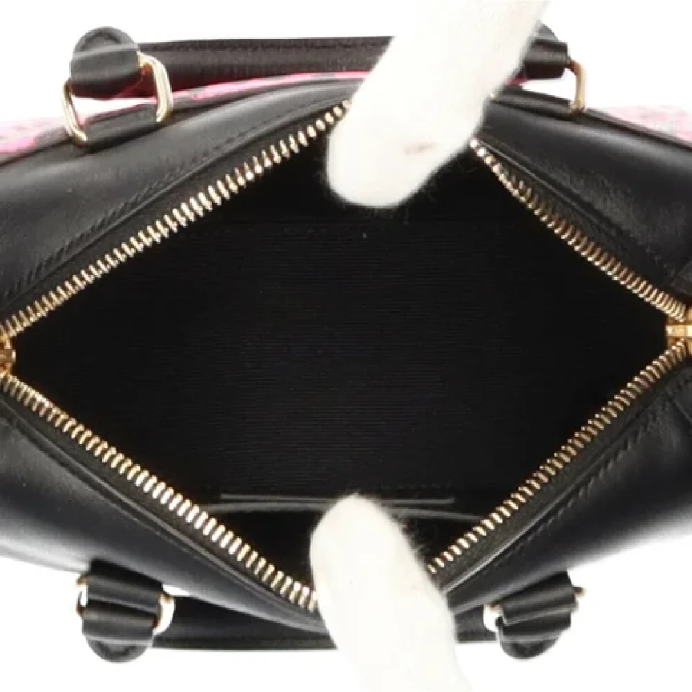 Yves Saint Laurent Vintage Pre-owned Fabric shoulder-bags Pink Dames