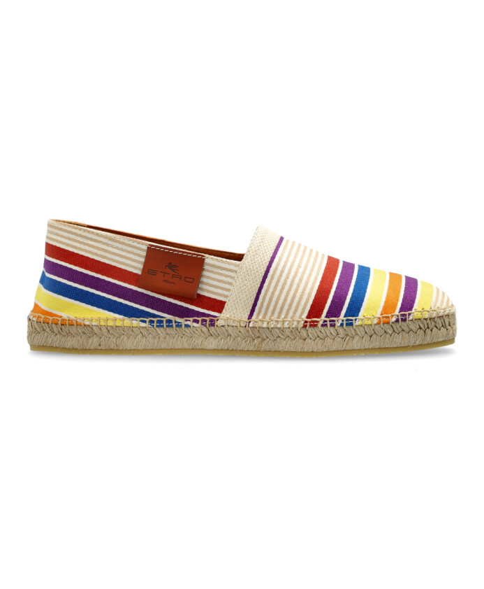 espadrilles-a-motif-raye
