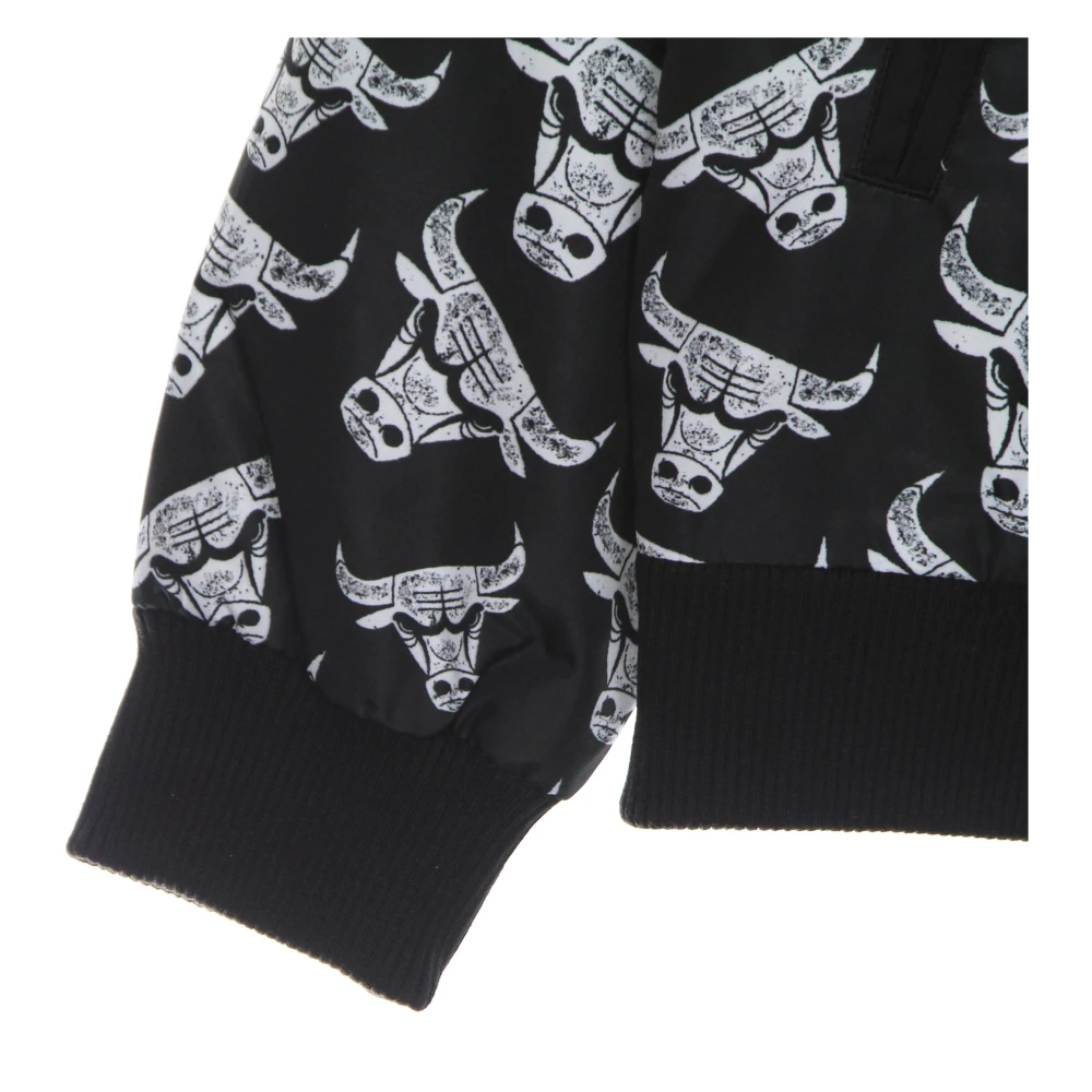 new era Chicago Bulls All Over Print Bomber Jacket Black Heren