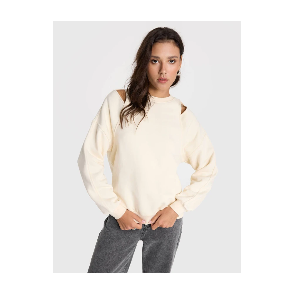 Alix The Label Cut Out Sweater Beige Dames