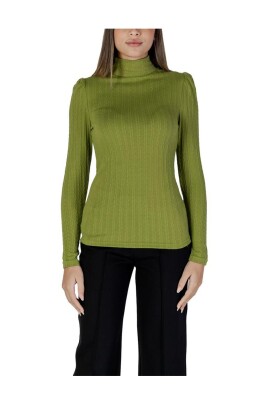 green-ribbed-knit-sweater-top
