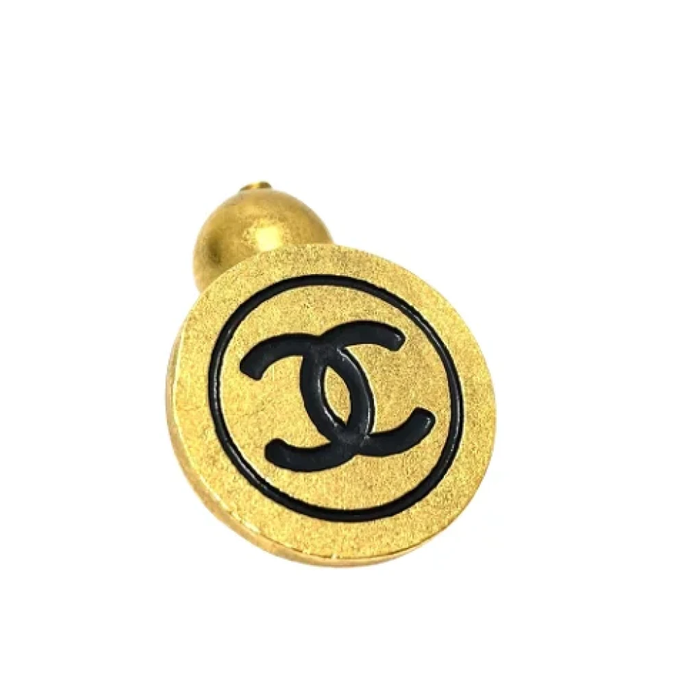 Chanel Vintage Pre-owned Metal home-office Yellow Dames