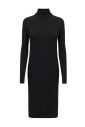 robe-longue-noire-en-maille-cotelee