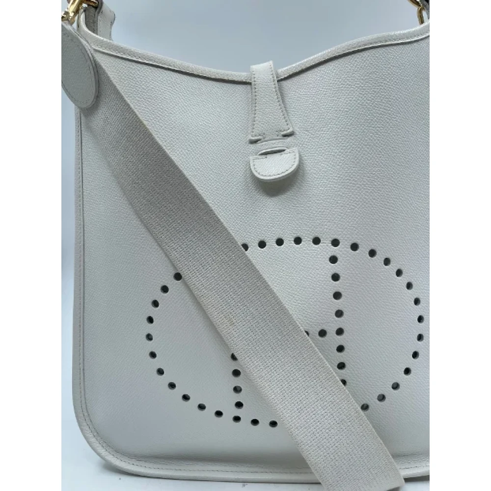 Hermès Vintage Pre-owned Leather shoulder-bags White Dames