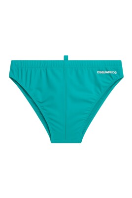 vetements-verts-de-mer-style-minimaliste-sportif