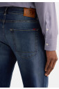 slim-fit-pants