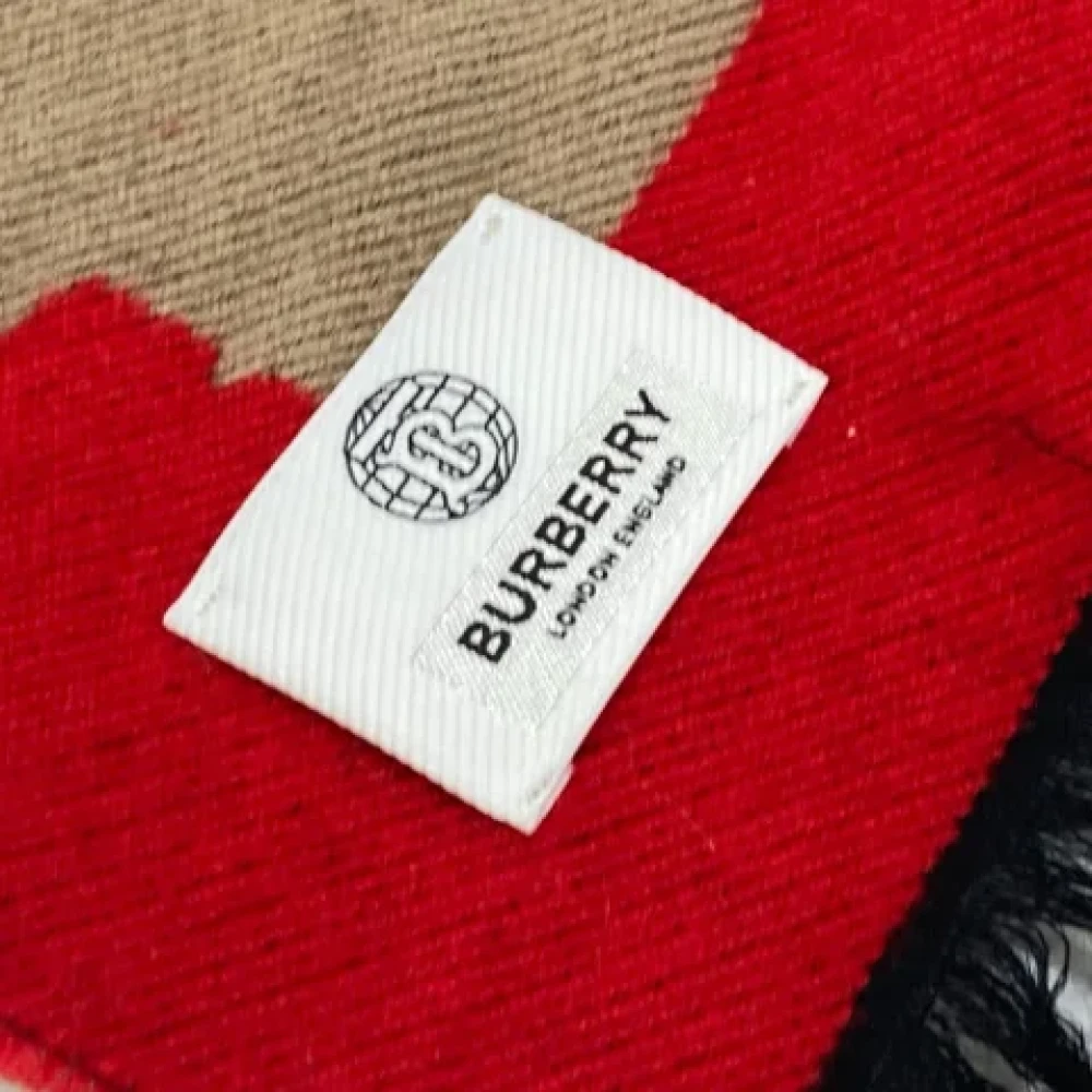 Burberry Vintage Pre-owned Wool scarves Brown Dames