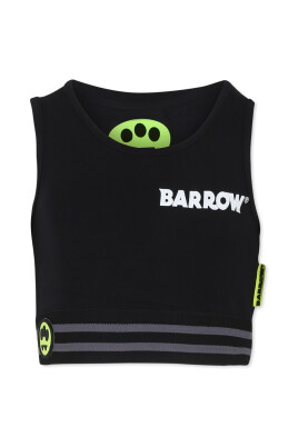black-sleeveless-crop-top-with-logo