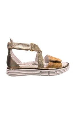 beige-flat-sandals-for-kids