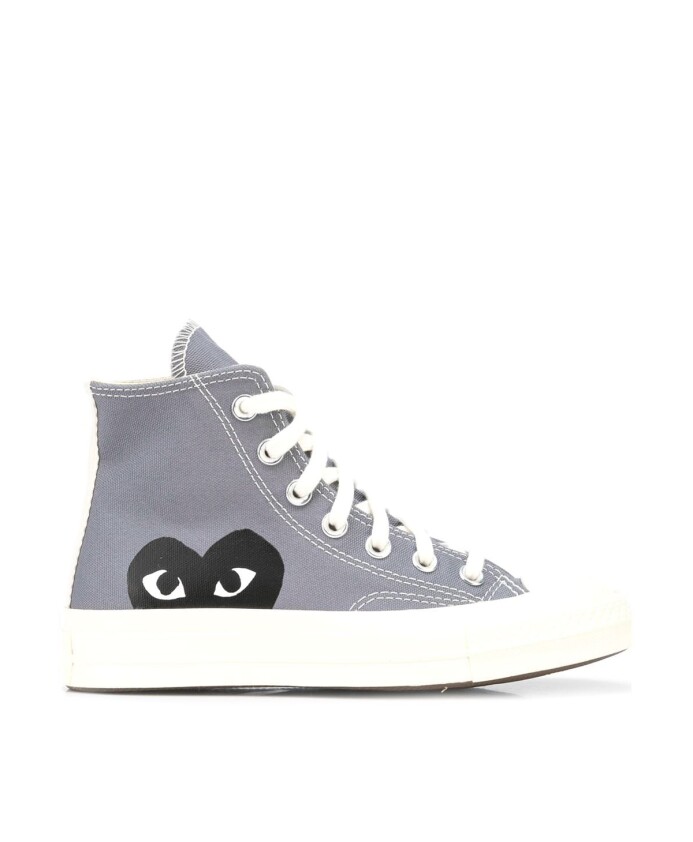 sneaker-chuck-taylor-heart