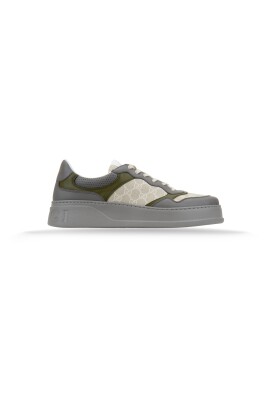 mens-lace-up-sneakers