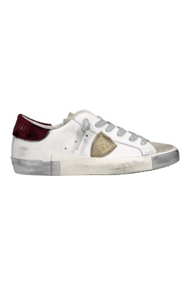 sneaker-femme-basse-en-cuir-blanc