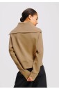 pull-a-col-large-et-fermeture-eclair