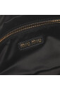 pre-owned-cuir-pochettes-minaudieres